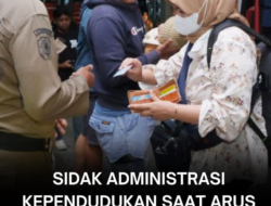 Satpol PP Badung Periksa Identitas Ribuan Penumpang di Terminal Mengwi Saat Arus Balik
