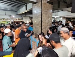 PLN Icon Plus Tebarkan Kepedulian melalui ICONNET Berbagi di Masjid Al-Fattah Taman Griya