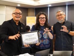 PLN Icon Plus SBU Regional Bali dan Nusa Tenggara Raih Juara 3 Best Revenue PV Rooftop Sales